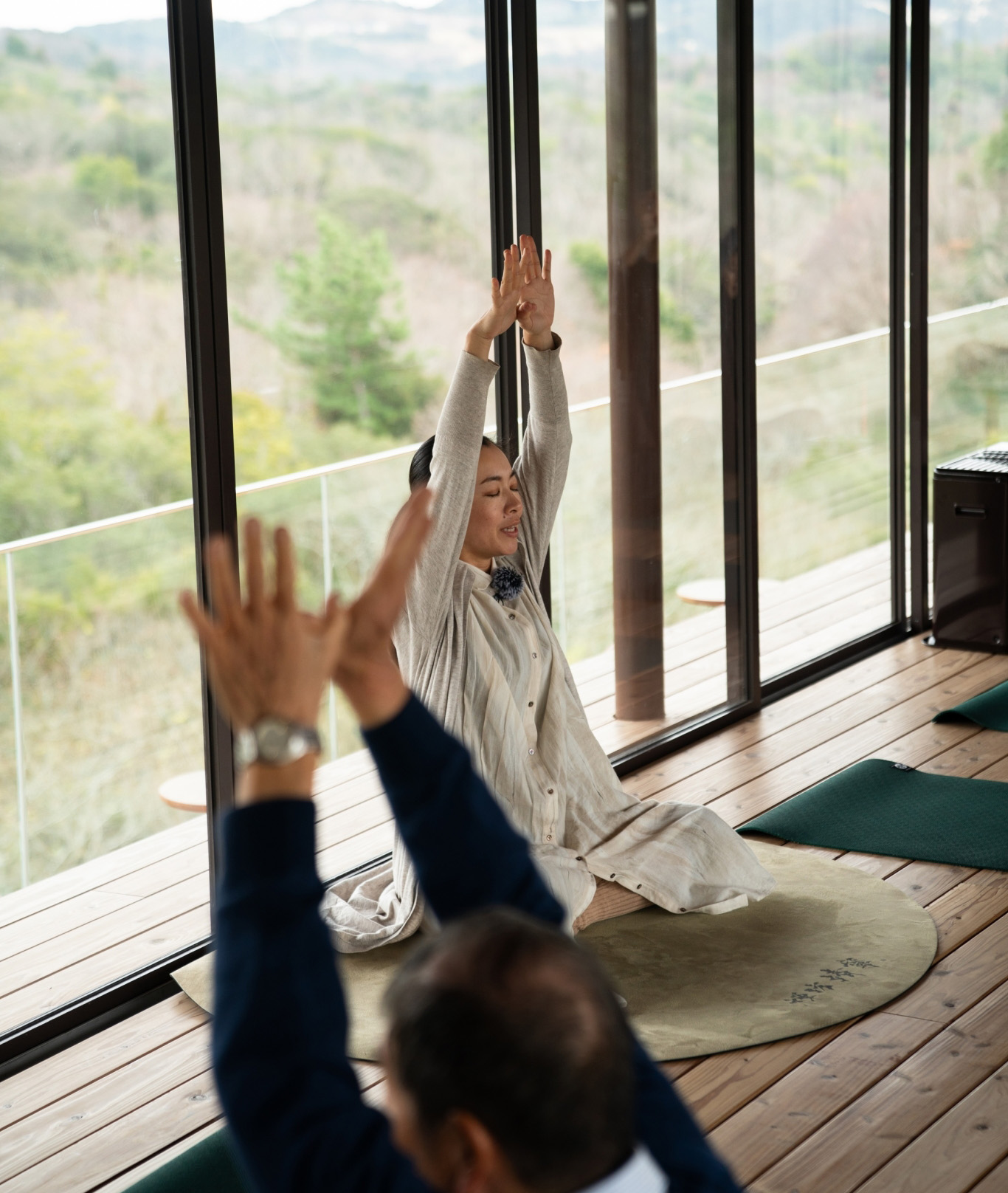 International Yoga Day Special Event] Megumi Chaki - SEINEI Wellness YOGA x ZEN STAY Images