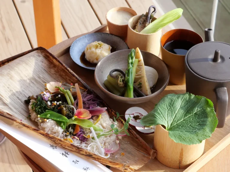 YEAR END &AMP; NEW YEAR'S HOLIDAYS] ZEN DETOX LUNCH RETREAT